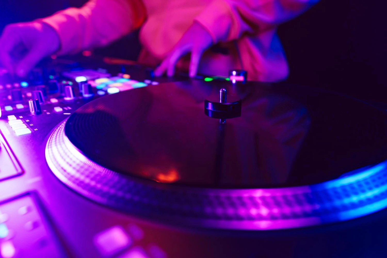 What is djing